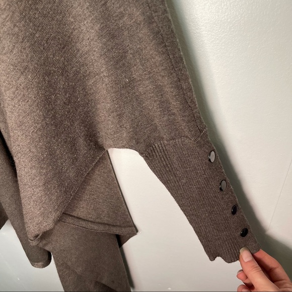 Medium Brown Alfani Sweater - Picture 5 of 10